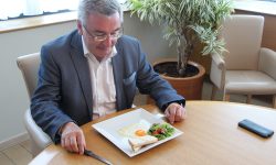 La Wallonie perd patience : René COLLIN met en place un soutien personnalisé aux aviculteurs wallons !